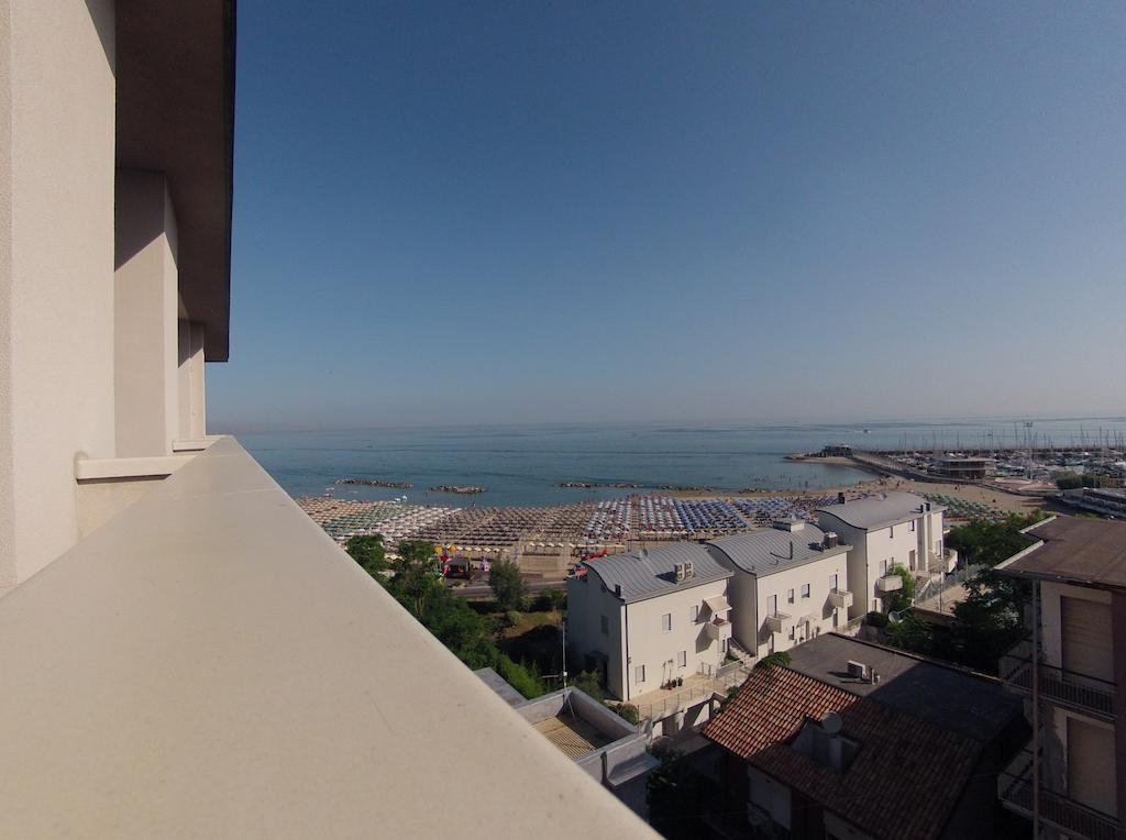 Hotel Acropolis Cattolica Værelse billede
