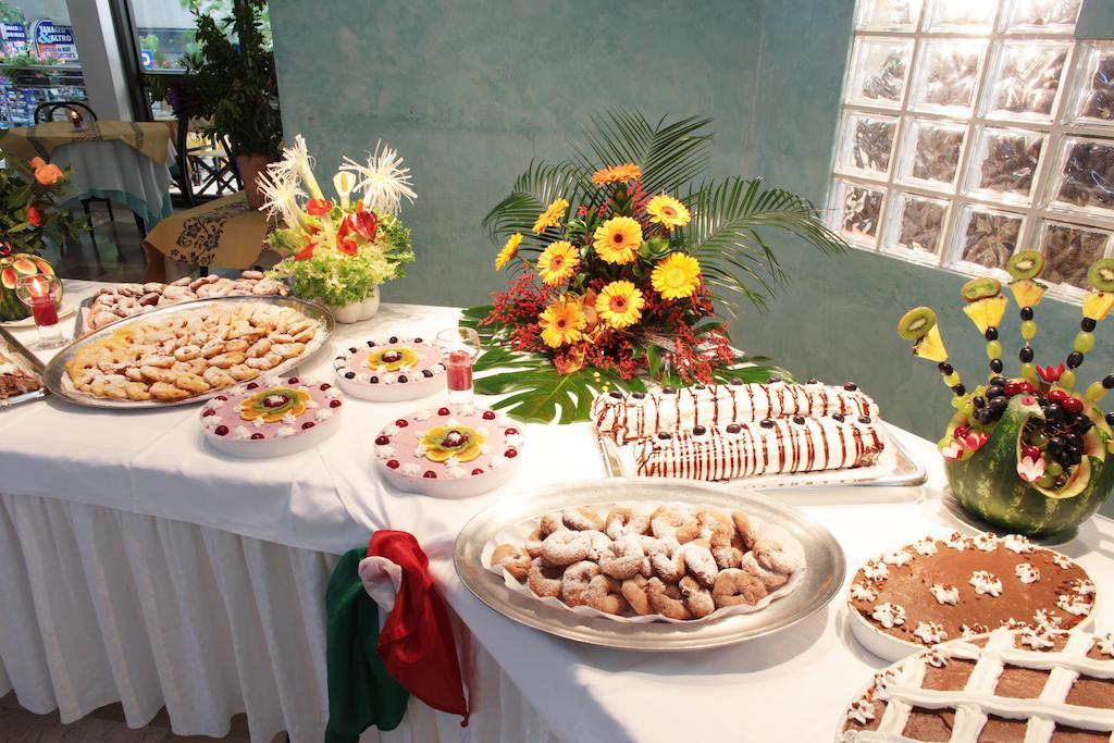 Hotel Acropolis Cattolica Eksteriør billede
