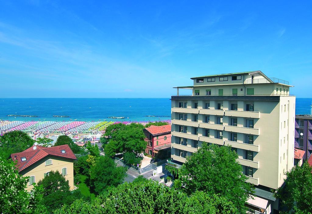 Hotel Acropolis Cattolica Eksteriør billede
